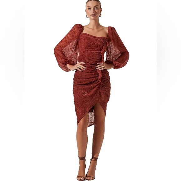 Astr Label Revolve NWT Athens Ruched Puff Sheer Sleeve Midi Dress Cranberry XS - Picture 1 of 4